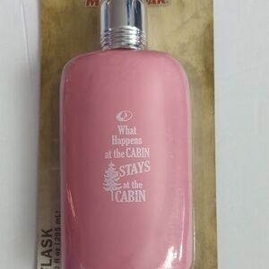 Mossy Oak Pink Plastic 10oz Flask "What Happens in the Cabin,Stays at the Cabin"
